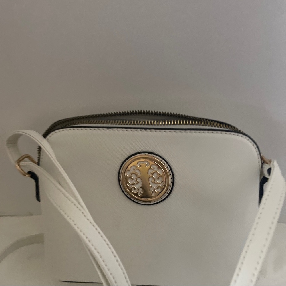 cross body bag white unbranded preowned